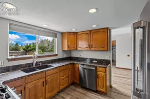 8045 Sangor Dr, Colorado Springs, CO 80920 - Photo 11