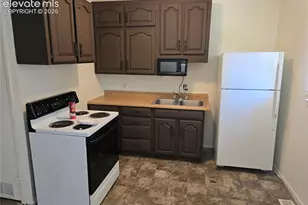 221 E Iowa Ave, Fountain, CO 80817 - Photo 5