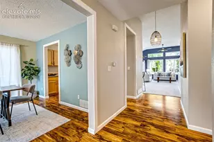 6059 Mapleton Dr, Colorado Springs, CO 80918 - Photo 5