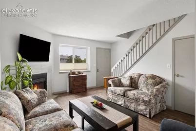 6680 Proud Eagle Court, Colorado Springs, CO 80915 - Photo 5