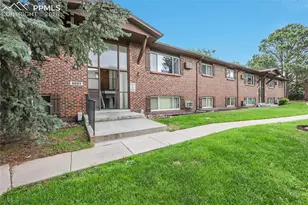 6633 W Dublin Loop, Colorado Springs, CO 80918 - Photo 13