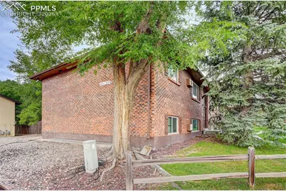 6633 W Dublin Loop #4, Colorado Springs, CO 80918 - Photo 3