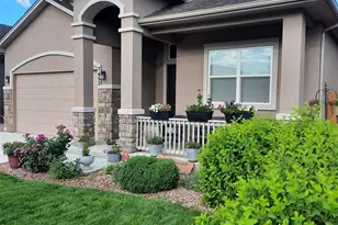 7492 Bigtooth Maple Dr, Colorado Springs, CO 80925 - Photo 3
