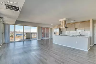 411 Lakewood Circle #B1016, Colorado Springs, CO 80910 - Photo 11