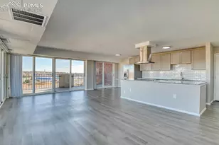 411 Lakewood Circle, Colorado Springs, CO 80910 - Photo 11