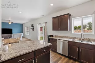 6206 Meadowbank Ln, Colorado Springs, CO 80925 - Photo 9