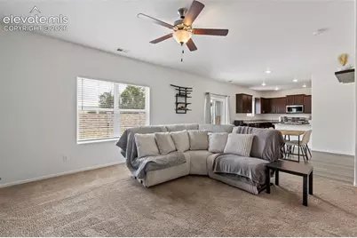 6206 Meadowbank Lane, Colorado Springs, CO 80925 - Photo 5