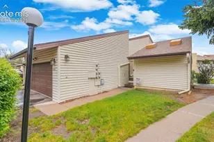 5071 Masheena Ln, Colorado Springs, CO 80917 - Photo 3
