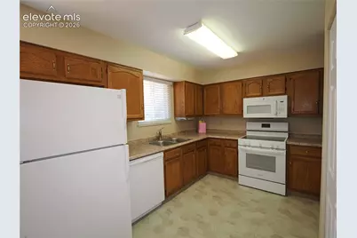7525 Deer Trail, Colorado Springs, CO 80911 - Photo 7