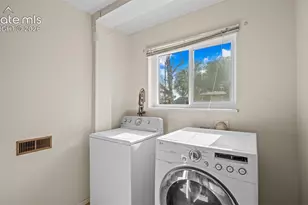 1819 Yakima Ln, Pueblo, CO 81001 - Photo 27