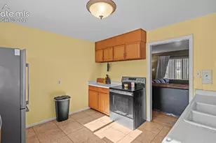 1819 Yakima Ln, Pueblo, CO 81001 - Photo 19