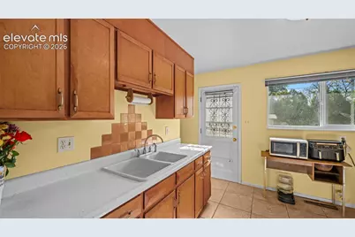 1819 Yakima Lane, Pueblo, CO 81001 - Photo 21