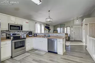 7428 Coral Ridge Dr, Colorado Springs, CO 80925 - Photo 5