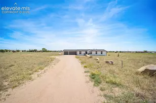 1385 Antelope Dr, Calhan, CO 80808 - Photo 9