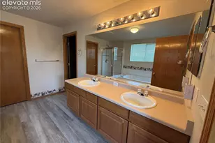 5846 Dolores St, Colorado Springs, CO 80923 - Photo 13