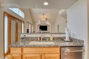 6019 Mapleton Dr, Colorado Springs, CO 80918 - Photo 5