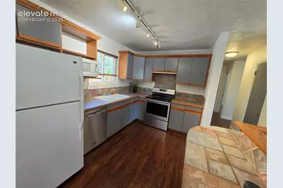 1431 Northview Drive, Colorado Springs, CO 80909 - Photo 7