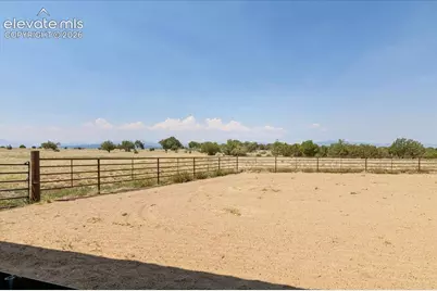 1035 Newton Road, Pueblo, CO 81005 - Photo 27