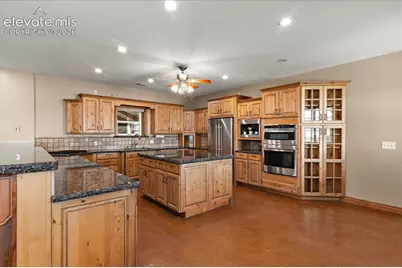 1035 Newton Road, Pueblo, CO 81005 - Photo 5