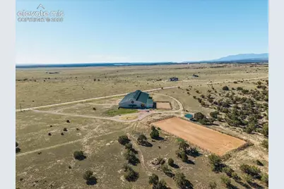 1035 Newton Road, Pueblo, CO 81005 - Photo 3
