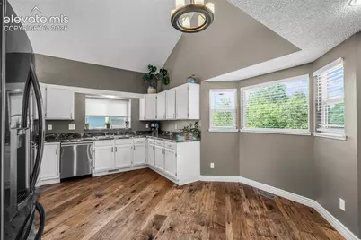 7810 Conifer Drive, Colorado Springs, CO 80920 - Photo 11