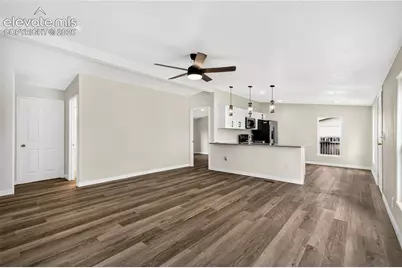 713 Santa Barbara Avenue, Pueblo, CO 81005 - Photo 5