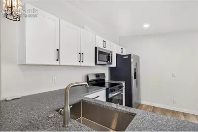 713 Santa Barbara Avenue, Pueblo, CO 81005 - Photo 11