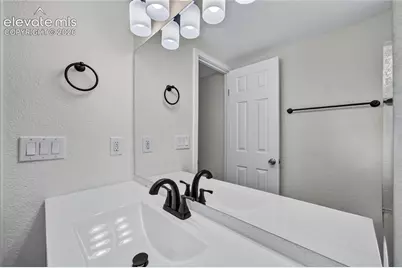 713 Santa Barbara Avenue, Pueblo, CO 81005 - Photo 17