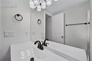 713 Santa Barbara Ave, Pueblo, CO 81005 - Photo 17
