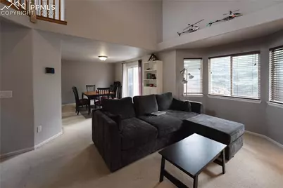 6457 Graymont Drive, Colorado Springs, CO 80923 - Photo 9