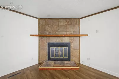 4323 Eastcrest Circle, Colorado Springs, CO 80916 - Photo 9