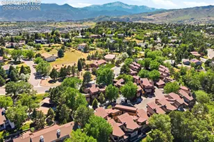 806 Pebblewood Dr, Colorado Springs, CO 80919 - Photo 19