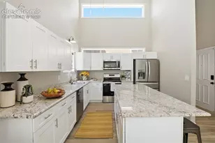 806 Pebblewood Dr, Colorado Springs, CO 80919 - Photo 7