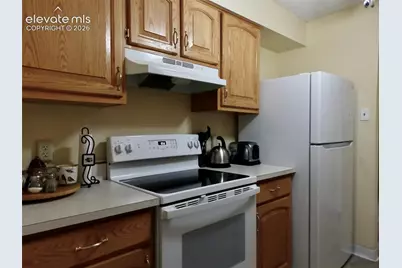 411 Lakewood Circle #C406, Colorado Springs, CO 80910 - Photo 5