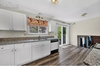 6680 Bugle Drive, Colorado Springs, CO 80918 - Photo 9