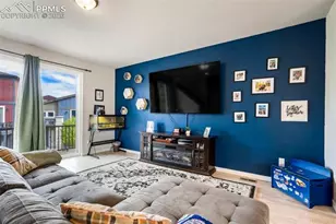 7237 Treebrook Ln, Colorado Springs, CO 80918 - Photo 9