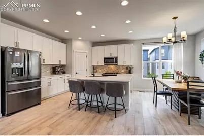 7237 Treebrook Lane, Colorado Springs, CO 80918 - Photo 11