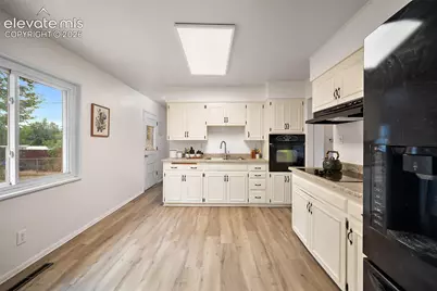 1507 N Chelton Road, Colorado Springs, CO 80909 - Photo 17
