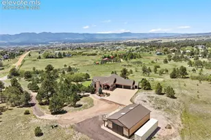 4330 Ridgeway Ln, Colorado Springs, CO 80908 - Photo 5