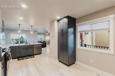 372 Mission Hill Way, Colorado Springs, CO 80921 - Photo 9