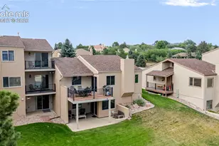 372 Mission Hill Way, Colorado Springs, CO 80921 - Photo 5