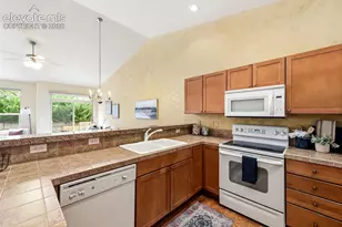4580 Scarlet Dr, Colorado Springs, CO 80920 - Photo 7