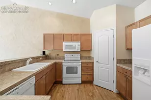 4580 Scarlet Dr, Colorado Springs, CO 80920 - Photo 7
