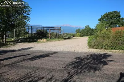 Copper Drive, Colorado Springs, CO 80918 - Photo 9