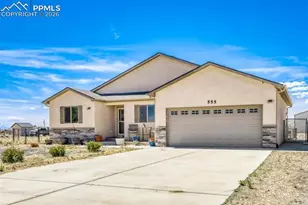 555 N Verbena Dr, Pueblo, CO 81007 - Photo 39
