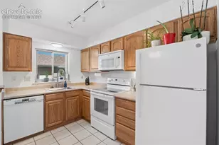 8079 Lexington Park Dr, Colorado Springs, CO 80920 - Photo 7
