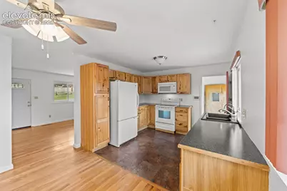 1039 Valley Road, Colorado Springs, CO 80904 - Photo 5