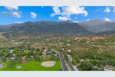 1039 Valley Road, Colorado Springs, CO 80904 - Photo 27
