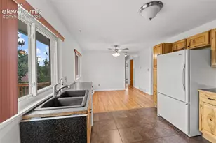 1039 Valley Rd, Colorado Springs, CO 80904 - Photo 7