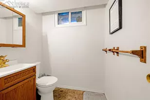 1535 Alexander Cir, Pueblo, CO 81001 - Photo 11